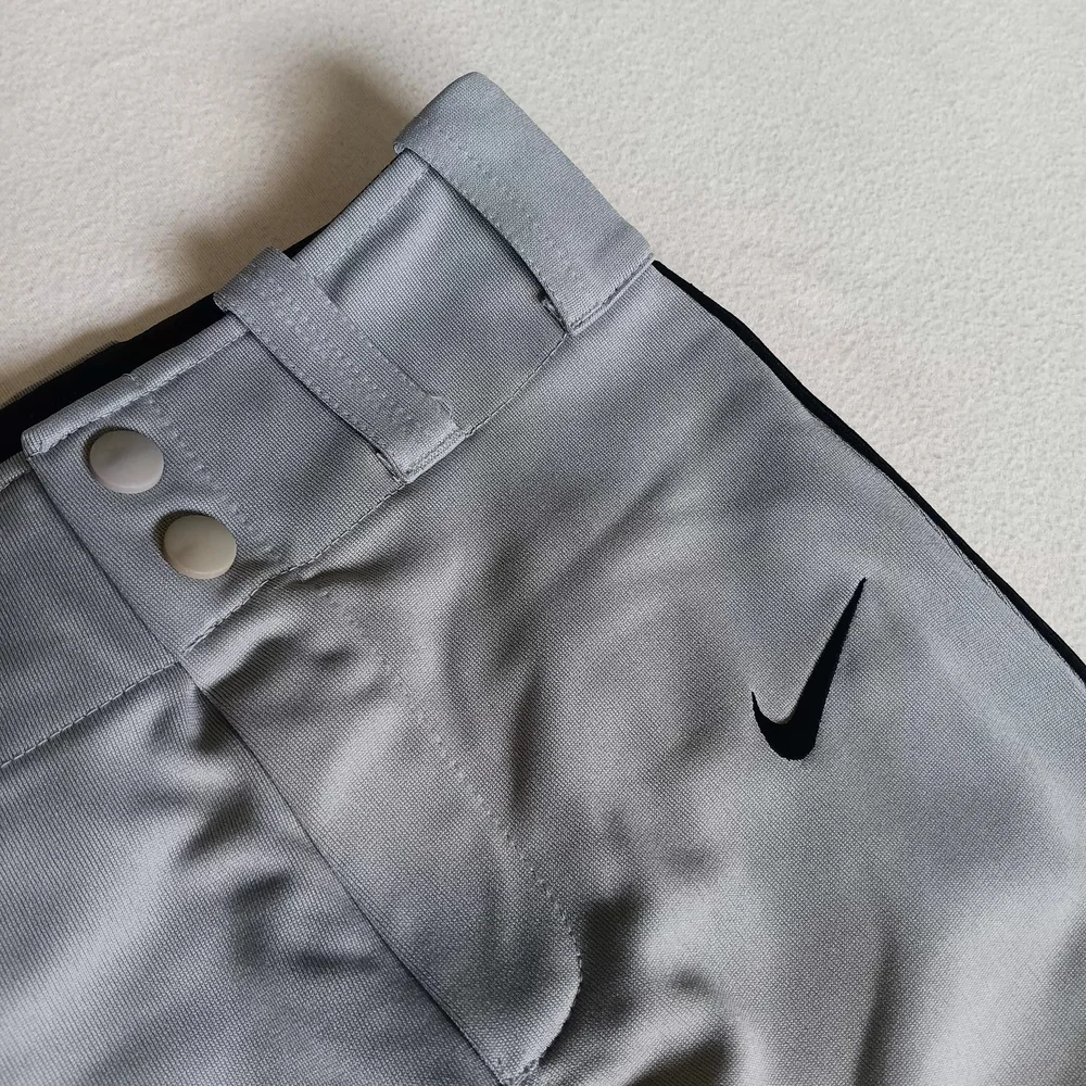 Nike Dri-Fit Sz XS Basball Gray&Black Kids Pants (Staining On Knees...see Photos